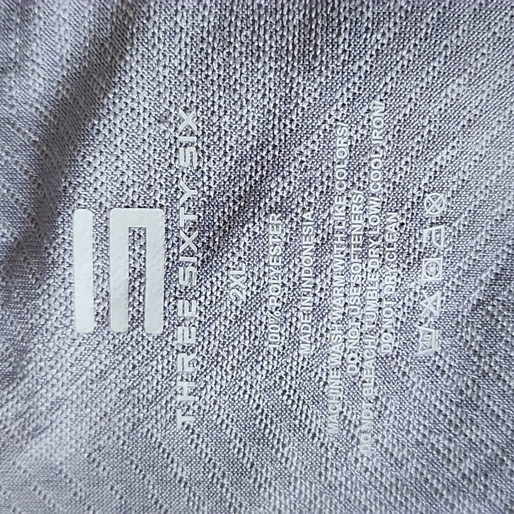 THREE SIXTY SIX WOMAN'S TOP - Picture 8 of 8